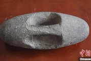 东平新疆兵团第五师双河市发现疑似新石器时代石器